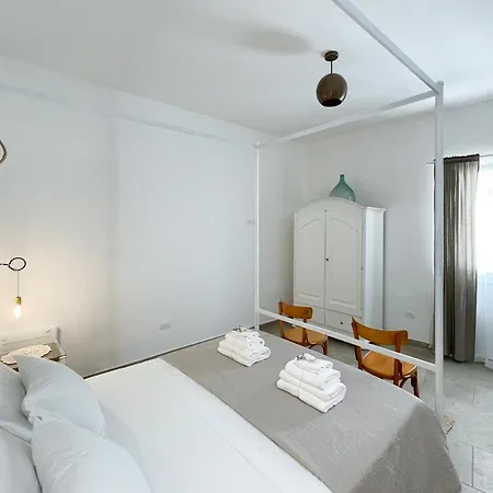 Guest house Trullo San Vincenzo Con Piscina Monopoli