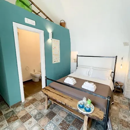 Guest house Trullo San Vincenzo Con Piscina Monopoli
