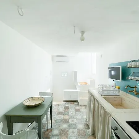 Trullo San Vincenzo Con Piscina *