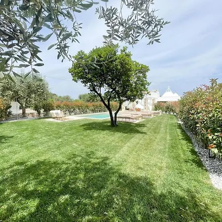 Guest house Trullo San Vincenzo Con Piscina